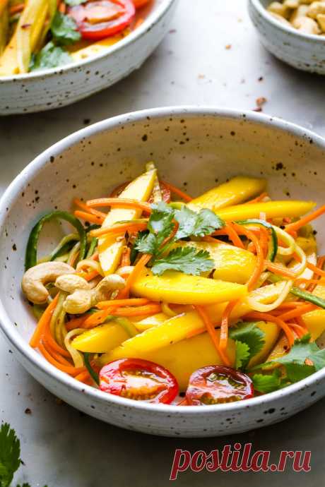 Spicy Thai Mango Salad - The Simple Veganista