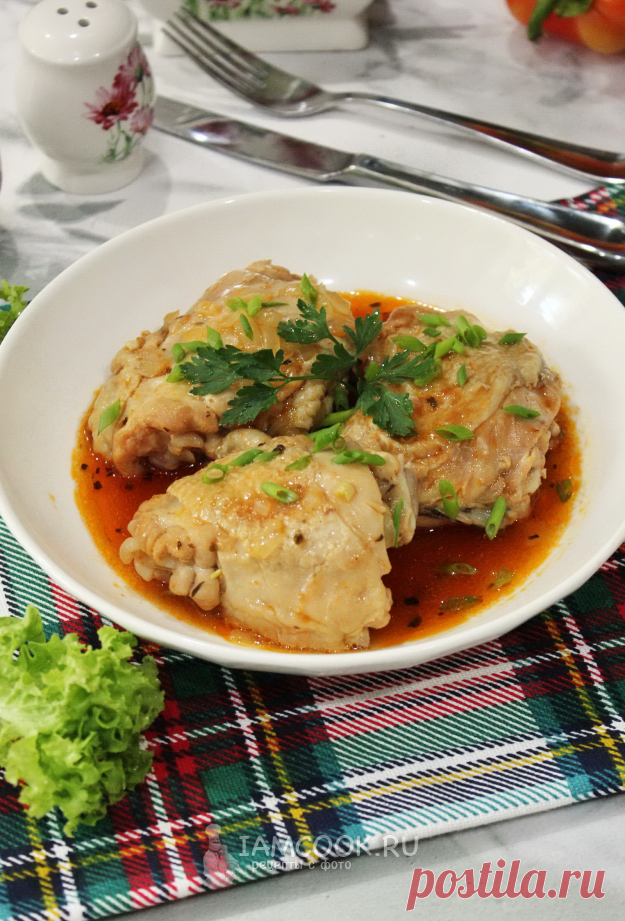 Куриные бедра в томатном соусе на сковороде — рецепт с фото пошагово