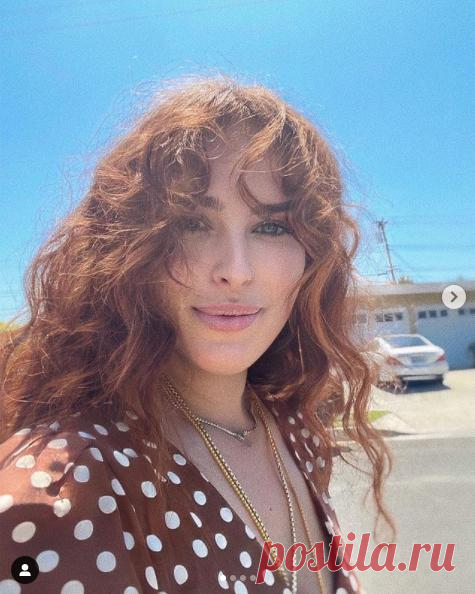 Рыжие волосы как спасательный круг от хандры. Рыжий каштан, розовое золото или огненно-красный, глинтвейн или клубничный блонд
В 2021 году оттенки рыжего для волос пережили настоящий бум благодаря таким звездам, как Джиджи Хадид или сериалу «Женский гамбит». Рыжие волосы популярнее, чем это было в течение долгого времени. Популярнее даже блонда, хотя компромиссный цвет клубника со сливками или...
Читай пост далее на сайте. Жми ⏫ссылку выше