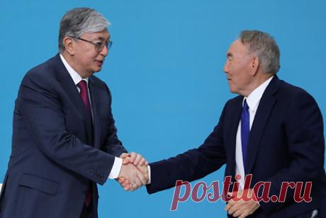 Назарбаев отдаст президенту Токаеву пост лидера правящей партии. Первый президент Казахстана Нурсултан Назарбаев отдаст действующему лидеру страны Касым-Жомарту Токаеву пост лидера правящей партии «Нур Отан». Как заявил его пресс-секретарь, Назарбаев посчитал, что партию должен возглавлять президент. Назарбаев ушел в отставку с поста президента Казахстана в марте 2019 года.