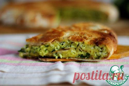 Быстрый слоеный сырный пирог "Хоть в пир, хоть в мир" - кулинарный рецепт