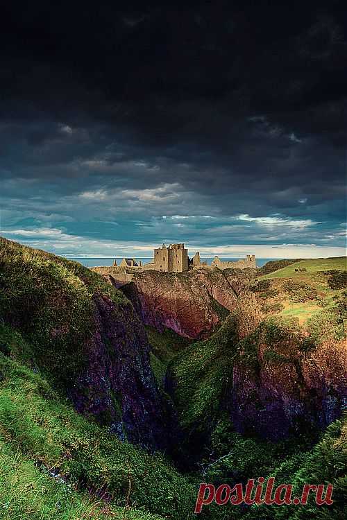 Dunnottar Castle, Scotland | The Best Travel Photos