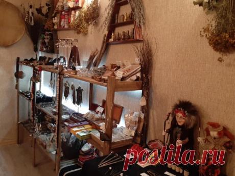 ЭНЕРГЕТИКА ВЕЩЕЙ-Магические свойства вещей, которые нас окружают: вы могли о них не знать Вокруг нас много разных вещей с необычными свойствами. Эксперты в области эзотерики и биоэнергетики рассказали, что это за вещи, каково их воздействие на биополе и судьбу человека.