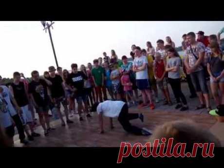 Муром. День молодёжи. Обалденные танцы!
Подписывайтесь на наш канал в Youtube.
https://www.youtube.com/c/Tiana-goRu
Спасибо за просмотр.