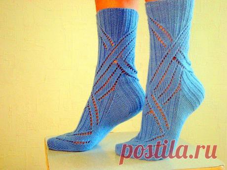 Красивые носки на красивой ножке:).