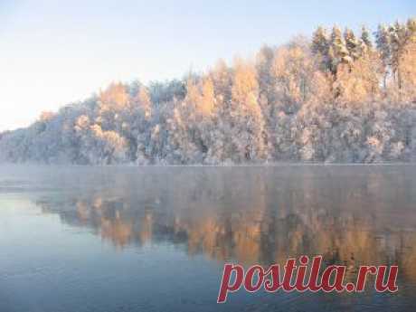 Река зимой - Скачать обои на рабочий стол в один клик!