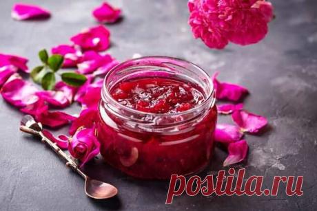 Розы в кулинарии
Цветы дикорастущих и культурных видов розы используют в кулинарии, для лечебных и косметических целей. В зависимости от вида растения лепестки розы содержат эфирное масло, витамины, ферменты, красящие, дубильные и другие... Read more »
Читай дальше на сайте. Жми подробнее ➡