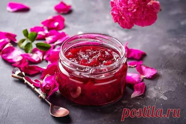 Розы в кулинарии
Цветы дикорастущих и культурных видов розы используют в кулинарии, для лечебных и косметических целей. В зависимости от вида растения лепестки розы содержат эфирное масло, витамины, ферменты, красящие, дубильные и другие... Read more »
Читай дальше на сайте. Жми подробнее ➡