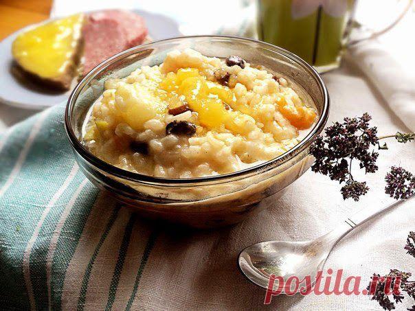 В настоящее время перловая каша доступна каждому человеку. Но стоит заметить, что она не так популярна как овес или рис. А зря! О полезных свойствах перловки, а также рецепте вкуснейшей каши с мясом и овощами