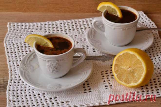 Освежающий и полезный кофе с лимоном.