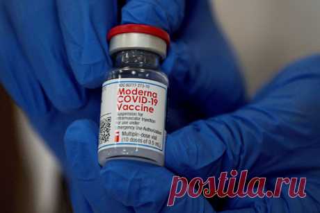 «Вакцина» стала словом 2021 года. Vax («вакцина, «вакцинировать») стало словом 2021 года — его чаще всего употребляли англоговорящие люди. Об этом сообщается на сайте Оксфордского словаря. По мнению составителей словаря, «ни одно слово не отражает атмосферу года лучше, чем vax». Оно используется в 72 раза чаще, чем в 2020 году.