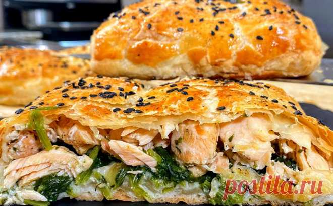 Нежнейший рыбный пирог на тончайшем тесте. Потрясающий вкус словно из сплошной начинки