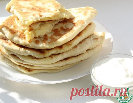 Плоские пирожки с любимой начинкой – кулинарный рецепт