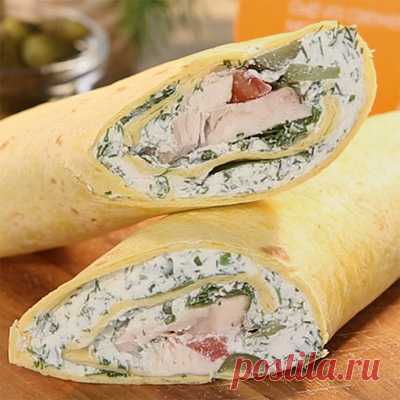 Рецепт и фото Ролл из лаваша с курицей и сыром — Сочетайзер