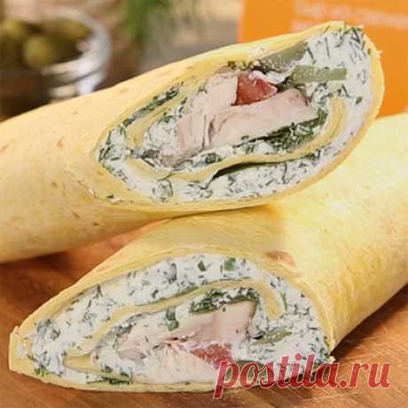 Рецепт и фото Ролл из лаваша с курицей и сыром — Сочетайзер