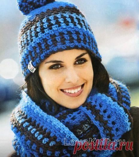 Цветная шапочка с помпоном, шарф-хомут и варежки схема крючком » Люблю Вязать