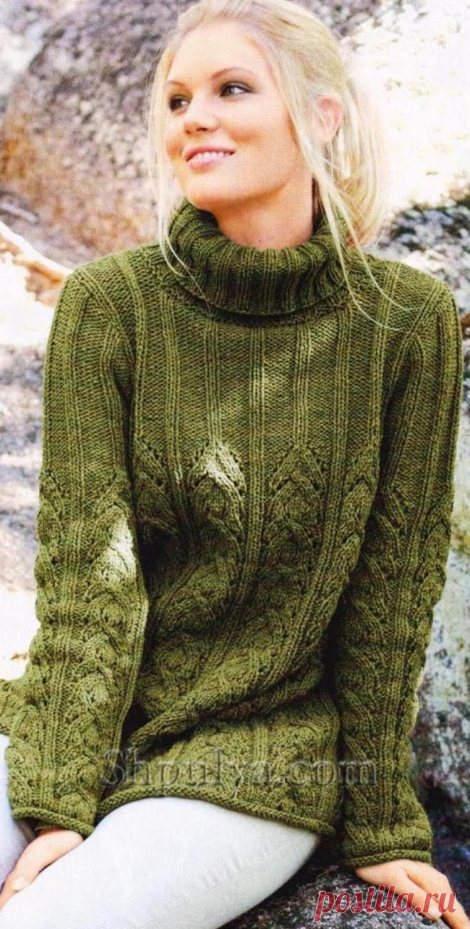 Пуловер с воротником гольф, вязаный спицами
