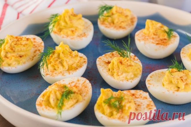 Фаршированные яйца на любой вкус: 17 самых простых вариантов приготовления