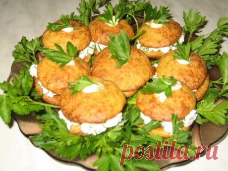 Закусочные пирожные из цветной капусты.