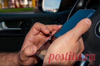 Мошенники начали пугать россиян заведенными делами о дискредитации армии