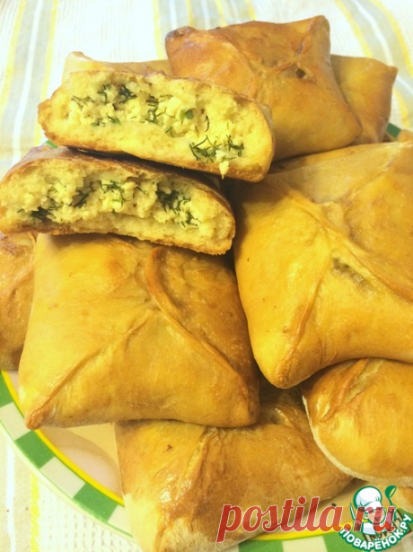 Очень-очень-очень быстрые а-ля хачапури из пресного теста на сыворотке