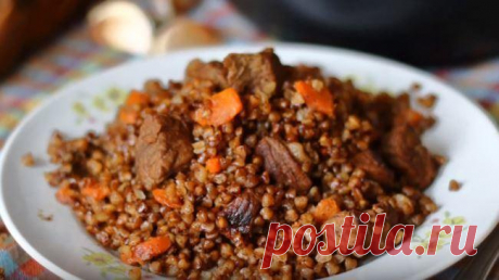 Плов из Гречки с Мясом Сытный Очень Вкусный Рецепт Плов из гречки с мясом в сковородке - подробный рецепт с фото. Гречневый плов получается невероятно вкусным и нежным.