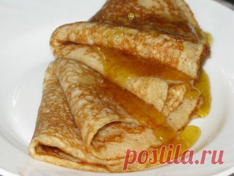 Блинчики с мёдом.