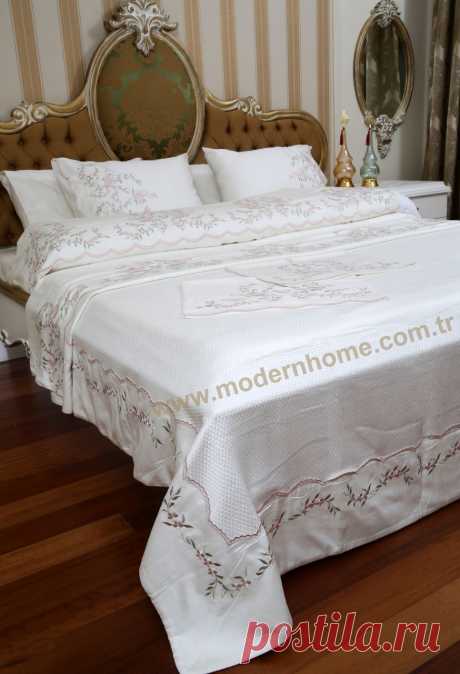 LALEZAR NAKIŞLI PİKE TAKIMI - NAKIŞLI - MODERN HOME - MODERN HOME | Butik Ev Tekstili | www.modernhome.com.tr