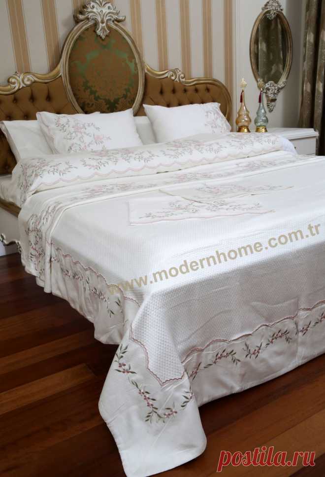 LALEZAR NAKIŞLI PİKE TAKIMI - NAKIŞLI - MODERN HOME - MODERN HOME | Butik Ev Tekstili | www.modernhome.com.tr