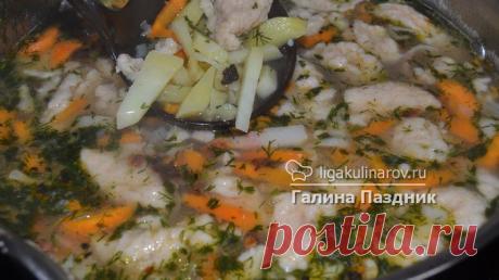 Суп с копченой грудинкой и галушками рецепт пошаговый Лиги Кулинаров. Рецепт супа с галушками, рецепты Лиги Кулинаров.