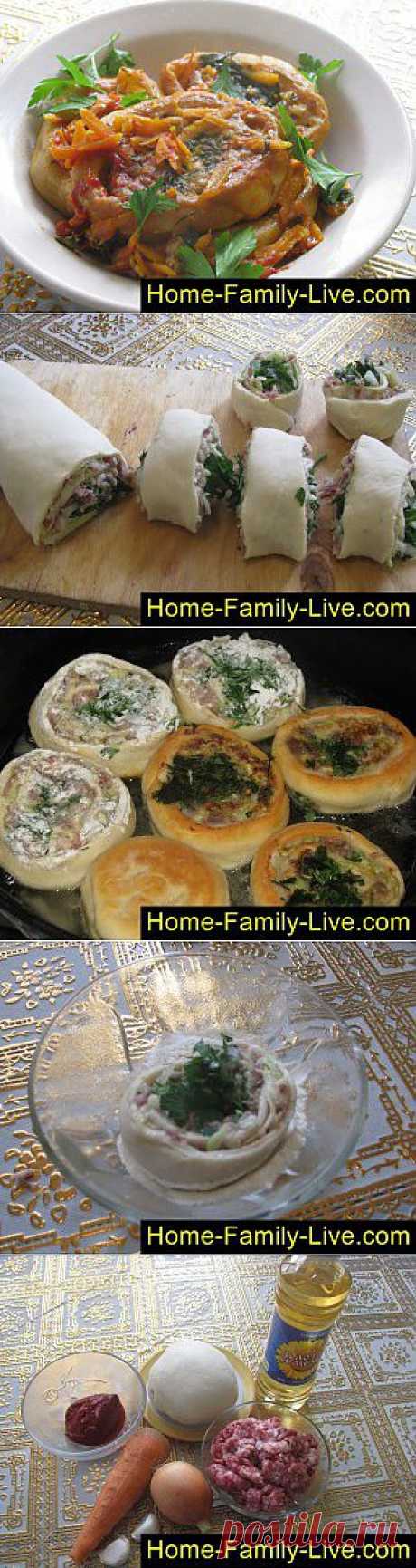 Кулинарные рецепты Гусарики - пошаговый фоторецепт - рулет из теста с мясным фаршем в соу