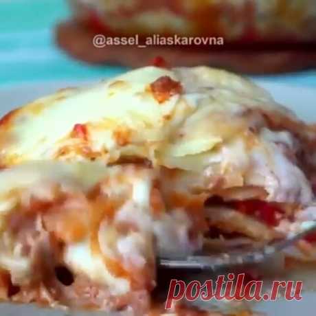 ✨ВИДЕО РЕЦЕПТЫ✨ в Instagram: «Лазанья 😍 @vkusniie_receptii @vkusniie_receptii Мясной соус: Фарш – 600 гр. Лук – 150 гр. Чеснок – 4 зуб. Масло растительное – 25…»