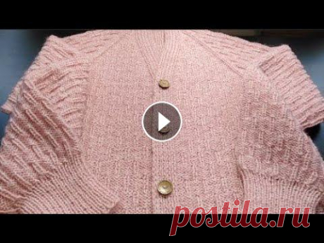 КАРДИГАН С ЦЕЛЬНОВЯЗАННОЙ ПЛАНКОЙ РЕГЛАНОМ СВЕРХУ  // ПОДРОБНО Всем привет! Девочки, предлагаю связать вместе со мной кардиганчик. Вязала в 2 ниточки, очень хорошо сложились в полотне! Приятного всем просмотра!)Ра...