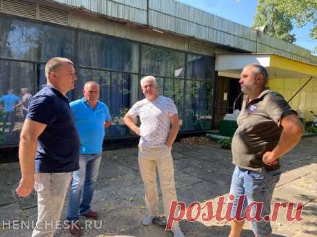 При содействии «Единой России» волонтеры передали психоневрологическому интернату в Геническом район