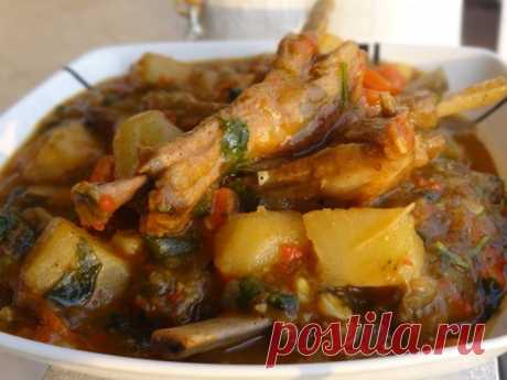 Бараньи рёбра с овощами.