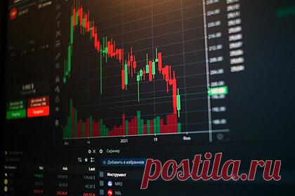 Санкт-Петербургская биржа приостановит торги. Санкт-Петербургская биржа в понедельник, 28 февраля, приостановит торги. Торги будут проводить с 07:00 до 10:00 (по московскому времени) в режиме переговорных сделок с кодами расчетов Т0 и Т1, а также адресного репо с центральным контрагентом с кодами расчетов Т0Т1.