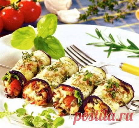 Рулетики из баклажанов с мясной начинкой