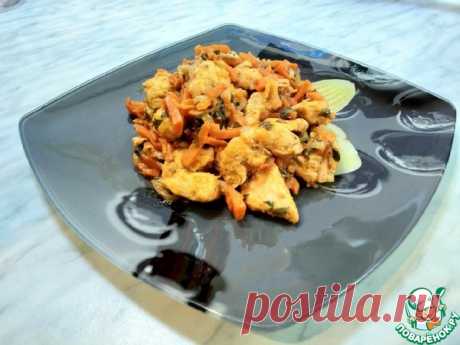Курица с морковью и розмарином. Вот простой и незамысловатый рецепт из куриного филе. Меня в нём прельщает простота и количество калорий. А ещё вкус. Немного нужных специй, простые ингредиенты и совсем немного времени - всё, что нужно.
