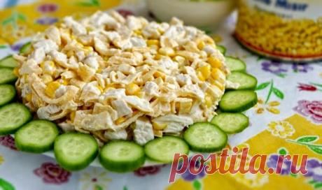 Лучшие кулинарные рецепты: Салат с курицей и яичными блинчиками