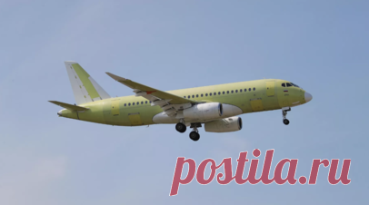 Импортозамещённый самолёт SJ-100 прошёл испытания на защиту двигателей от воды. Полностью импортозамещённый самолёт SJ-100 с российскими двигателями ПД-8 успешно прошёл испытания на защиту от попадания воды, сообщает пресс-служба Минпромторга России. Читать далее