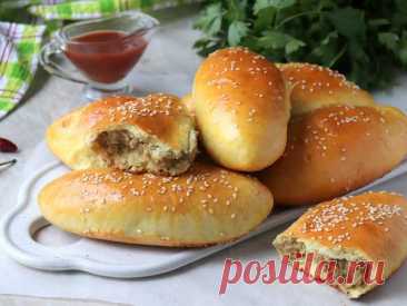 Пирожки с печенью и картошкой в духовке — рецепт с фото пошагово
