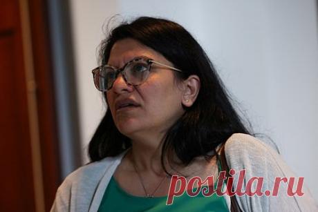 Посол Израиля в США раскритиковал конгрессвумен за слова о конфликте. Посол Израиля в США Майкл Герцог прокомментировал слова конгрессвумен Рашиды Тлаиб, которая осудила жестокую реальность «государства-апартеида». Посол осудил конгрессвумен Тлаиб, демократку от штата Мичиган, за слова о конфликте, чтобы та «преодолела свои предубеждения и безоговорочно осудила ХАМАС».