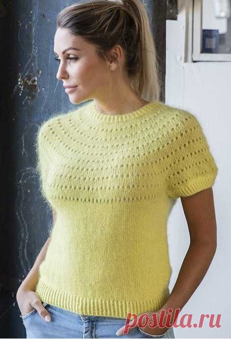 Желтая кофта спицами Размеры S (M) L (XL) XXLОбхват груди: 86-92 (92-100) 100-108 (108- 116) 116-124 смОбхват груди (готовое изделие): 90 (98) 109 (116) 126 смДлина: 54 (57) 57 (59) 59 смМатериалы Пряжа Filcolana Arwetta Classic (80% меринос супервош, 20% нейлон, 50 г/210 м) 2 мотка, пряжа Filcolana Tilia...