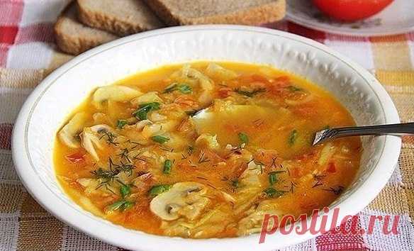 Вкусный кабачковый суп с грибами. Гурманы оценят 


Новое и интересное!









Ингредиенты:
Кабачок — 1 шт.,Лук репчатый — 1 шт.,Шампиньоны — 10 шт.,Морковь — 1 шт.,Помидор — 1 шт.,Зелень,соль, перец,масло растительное+ сливочное.
Приготовление:
Н…