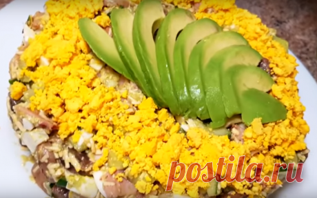 Салат к новогоднему столу с фантастически вкусной заправкой