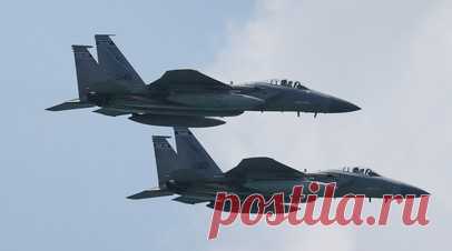 ЦПВС: авиация коалиции США семь раз нарушила воздушное пространство Сирии. Заместитель руководителя российского Центра по примирению враждующих сторон (ЦПВС) контр-адмирал Вадим Кулить заявил, что авиация международной коалиции во главе с США семь раз за сутки нарушила воздушное пространство Сирии в районе Эт-Танф. Читать далее