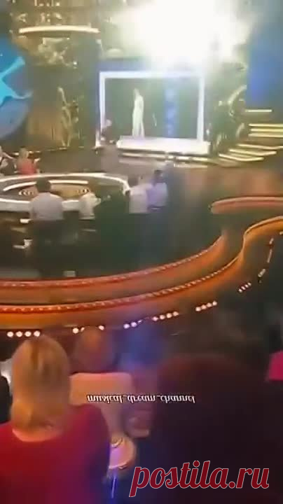 БОЖЕ КАКАЯ КРАСОТА!САМ ПАРЕНЬ ГЛАЗ НЕ ОТОРВАТЬ. ТАКОЙ ГОЛОС,УМНИЧКА🥰🥰🥰🥰🥰🥰🥰🥰🥰🥰🥰🥰🥰🥰🥰🥰🥰🥰🥰🥰🥰