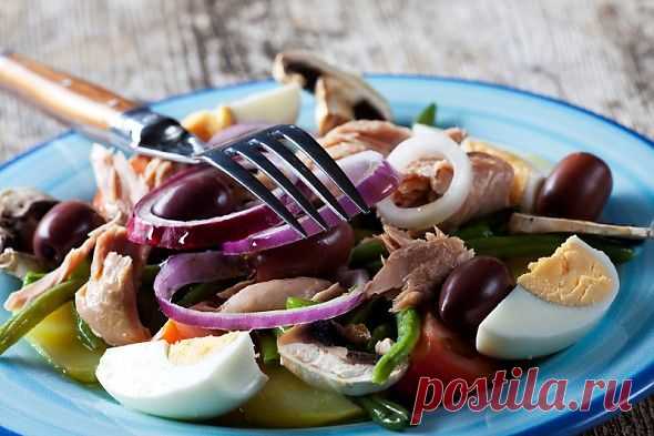 Французские салаты: способы приготовления, ингредиенты и три классических рецепта