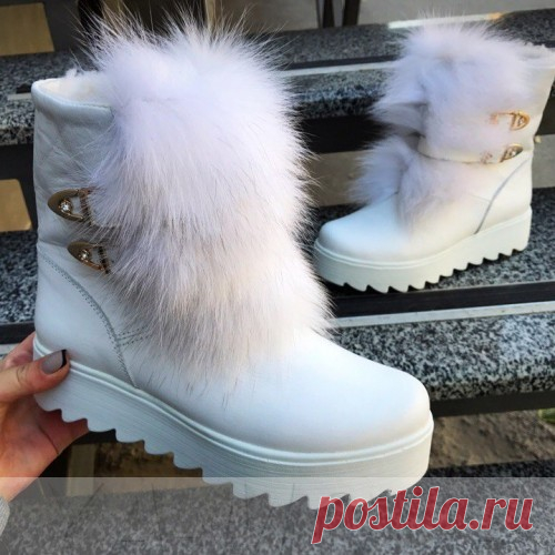 Зимние ботинки с мехом песца