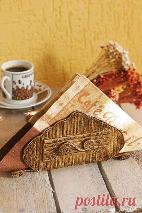 Плетение из газет. Салфетница